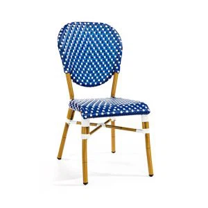 Ochiq restoran uchun bistro stullar va stol to'plamlari